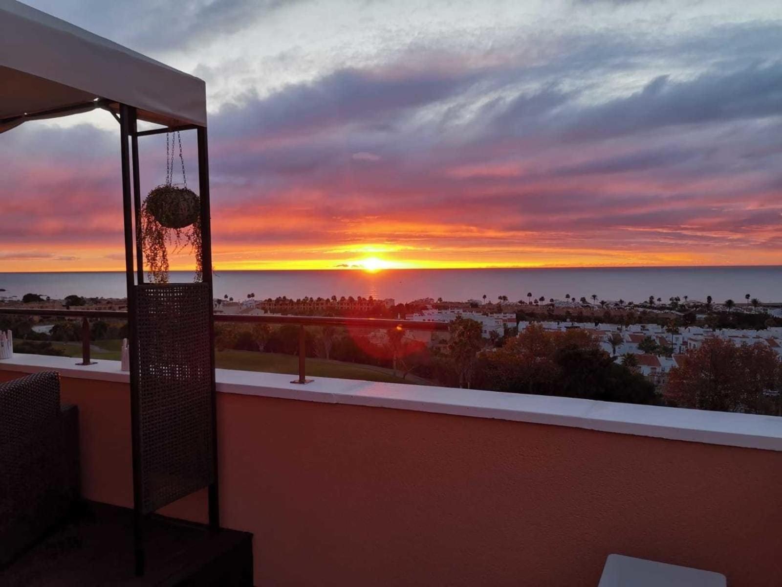 Penthouse Appartement Casares Buitenkant foto